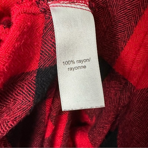❌SOLD❌Maurices Long Sleeve Plaid Shirt Women's sz XL Red Black Christmas - Picture 8 of 10